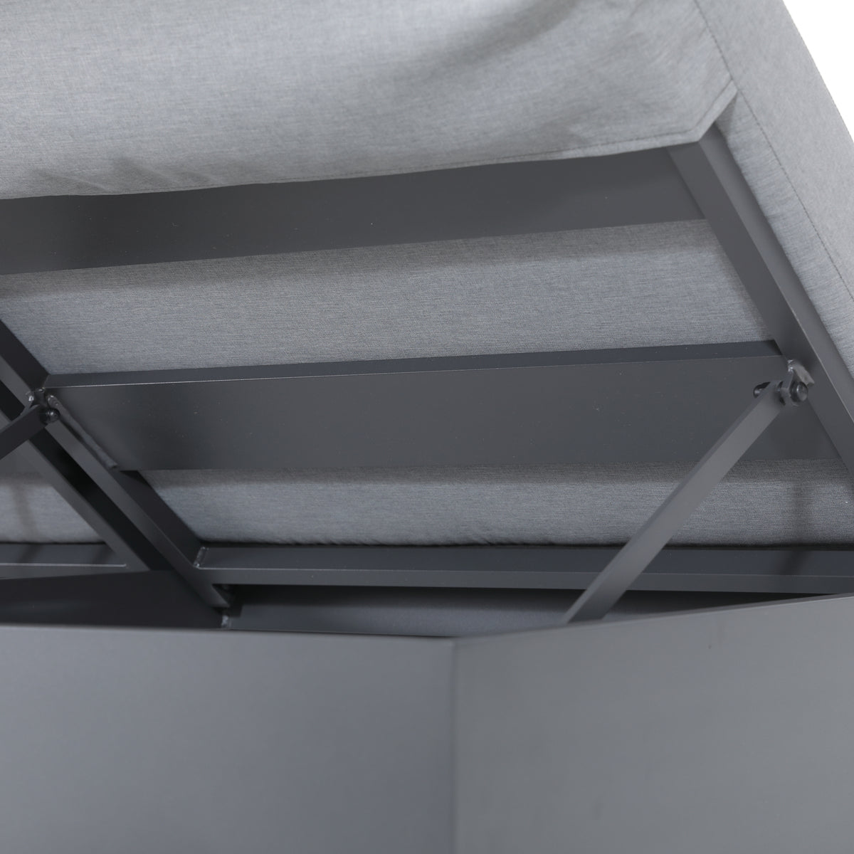 Deko Living - Ficarazzi Rectangular Outdoor Patio Daybed