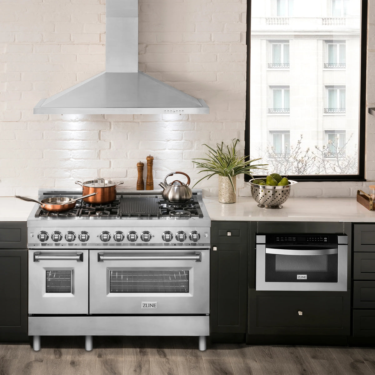 ZLINE - 48&quot; Convertible Vent Outdoor Approved Wall Mount Range Hood in Stainless Steel (KB-304-48)