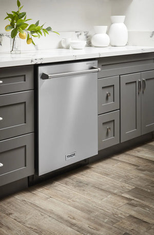 ThorKitchen - 24 Inch Built-in Dishwasher in Stainless Steel