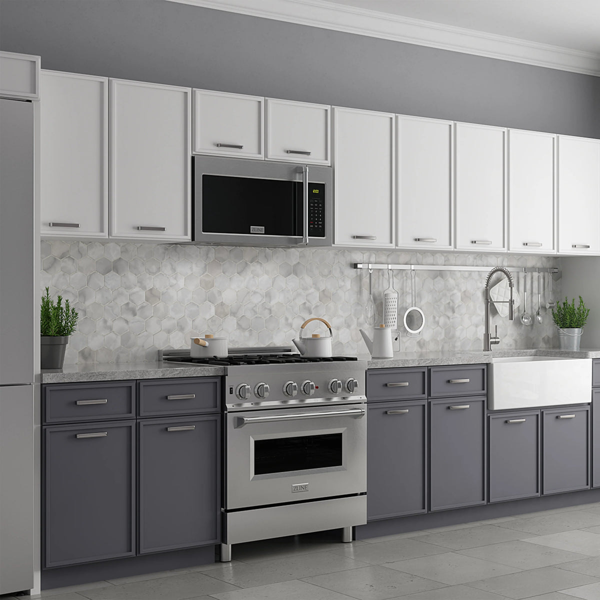 ZLINE 1.5 cu. ft. Over the Range Convection Microwave Oven in Stainless Steel with Traditional Handle and Sensor Cooking