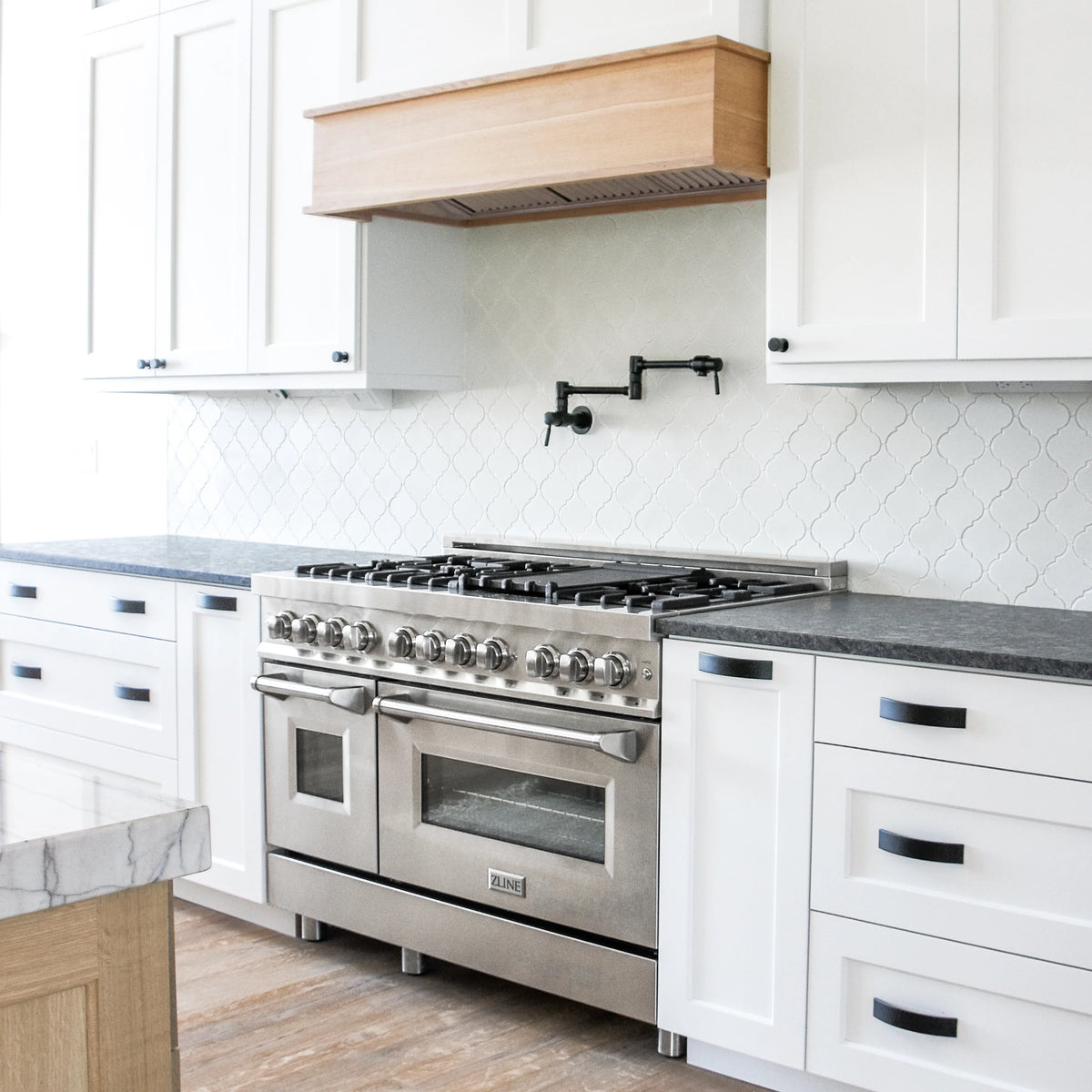 ZLINE - 46&quot; Ducted Wall Mount Range Hood Insert in Stainless Steel (695-46)