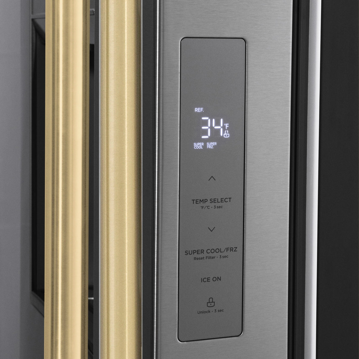 ZLINE - Autograph Edition 36 in. 28.9 cu. ft. Standard-Depth French Door External Water Dispenser Refrigerator with Dual Ice Maker in Fingerprint Resistant Stainless Steel and Champagne Bronze Handles (RSMZ-W-36-CB)