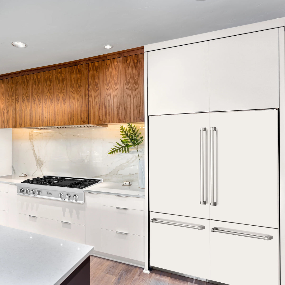 ZLINE - 60&quot; 32.2 cu. ft. Built-In 4-Door French Door Refrigerator, Internal Water, Ice Dispenser,White Matte