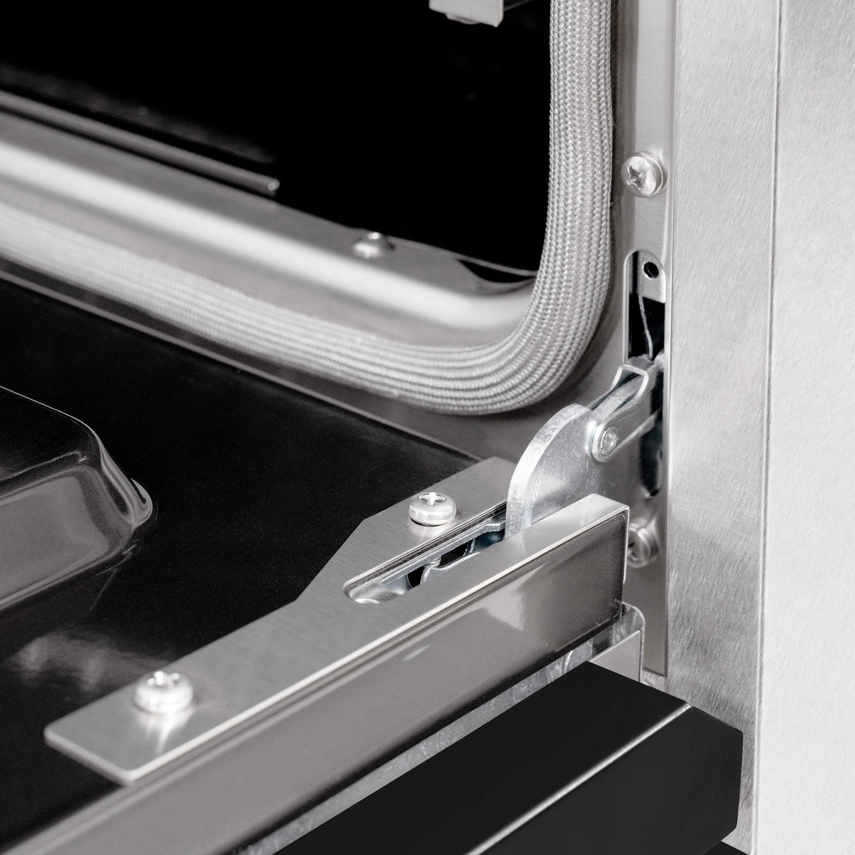 ZLINE - 30 in. 4.2 cu. ft. Classic Dual Fuel Range with 4 Burner Gas Cooktop and Electric Convection Oven in Satin Stainless Steel with Black Matte Door