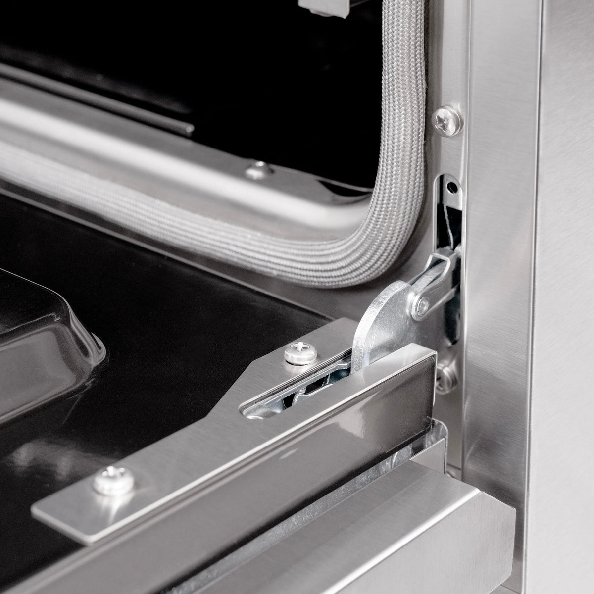 ZLINE - Autograph Edition 30 in. 4.2 cu. ft. Classic Dual Fuel Range with 4 Burner Gas Cooktop and Electric Convection Oven in Stainless Steel with Polished Gold Accents