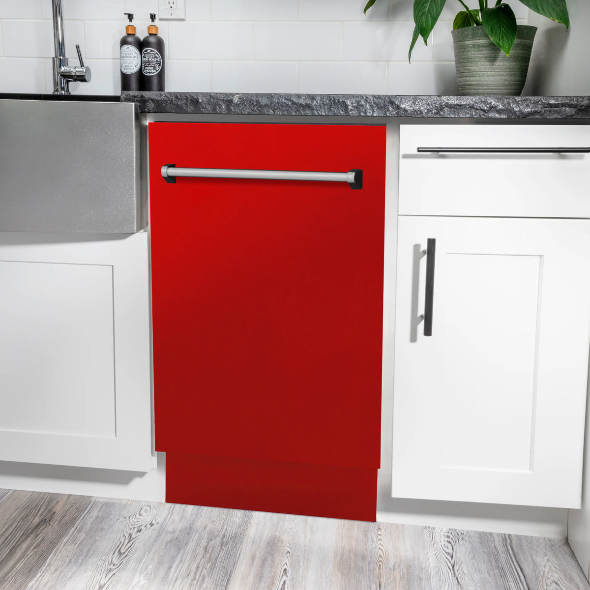 ZLINE 18&quot; Tallac Series 3rd Rack Top Control Dishwasher in Red Matte with Stainless Steel Tub, 51dBa (DWV-RM-18)