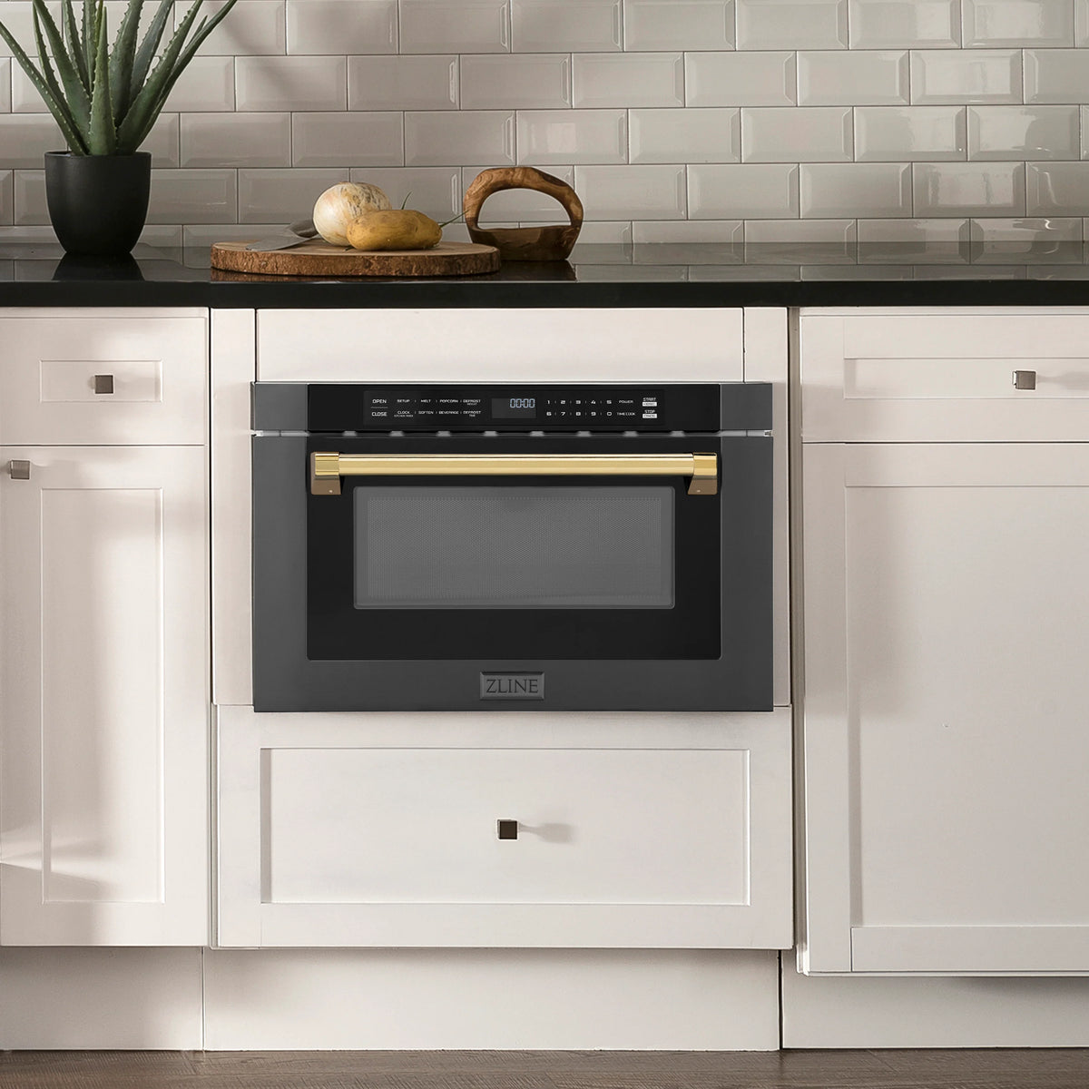 ZLINE - Autograph Edition 24&quot; 1.2 cu. ft. Built-in Microwave Drawer in Black Stainless Steel and Gold Accents