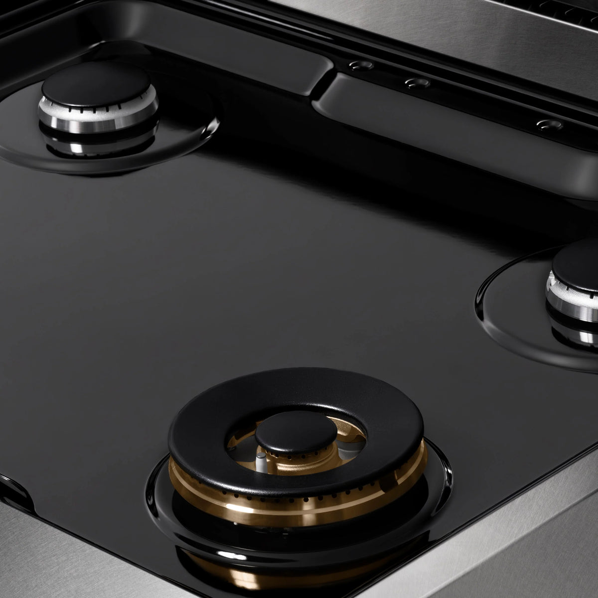 ZLINE - 30 in. Paramount Gas Rangetop with 4 Burners and Porcelain Cooktop in Satin Stainless Steel