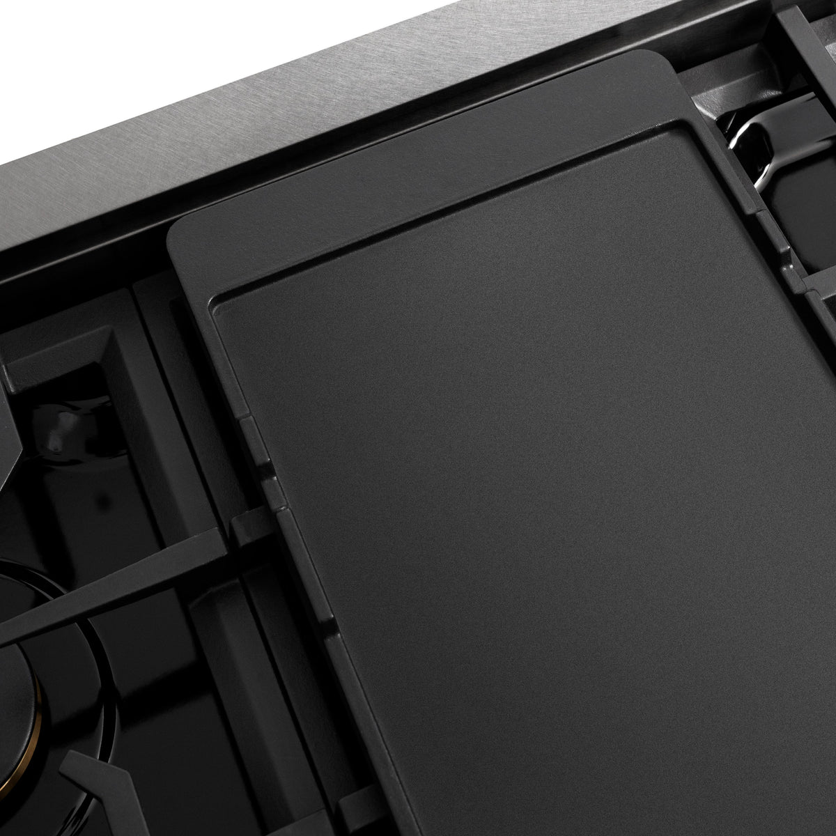 ZLINE - 48 in. Autograph Edition Paramount Gas Rangetop with 8 Burners and Porcelain Cooktop in Satin Stainless Steel with Matte Black Accents (SRTSZ-48-MB)