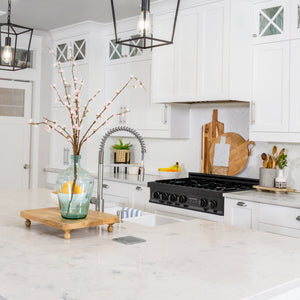 ZLINE - 36" Porcelain Gas Stovetop in Black Stainless Steel with 6 Gas Brass Burners (RTB-BR-36)