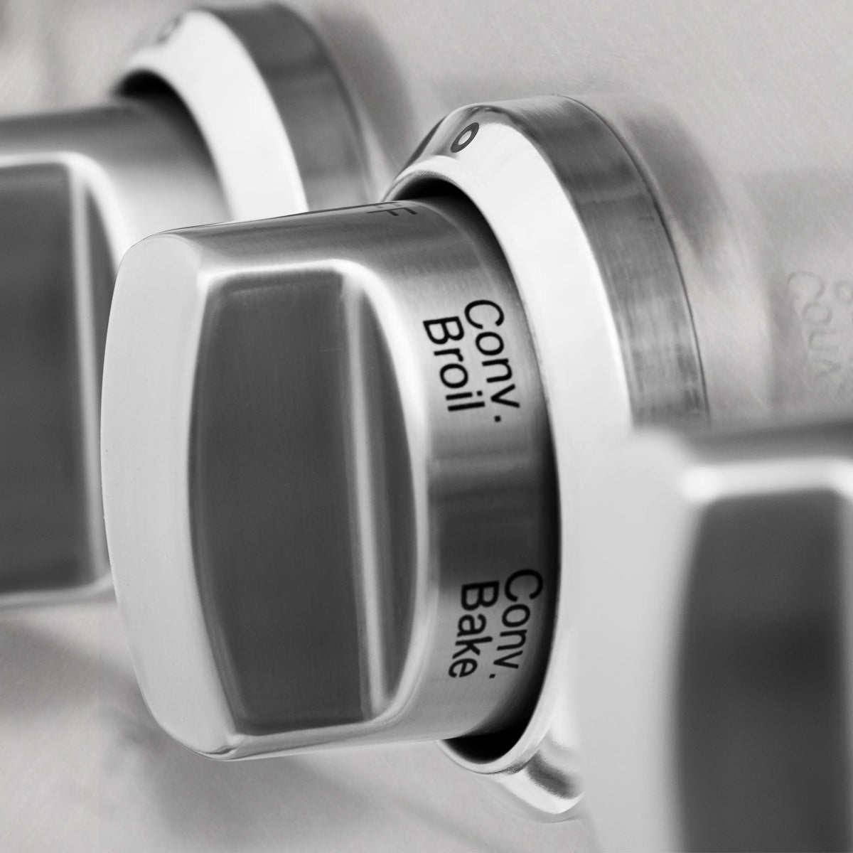 ZLINE - 36&quot; 4.6 cu. ft. Dual Fuel Range with Gas Stove and Electric Oven in Fingerprint Resistant Stainless Steel and Brass Burners (RAS-SN-BR-36)