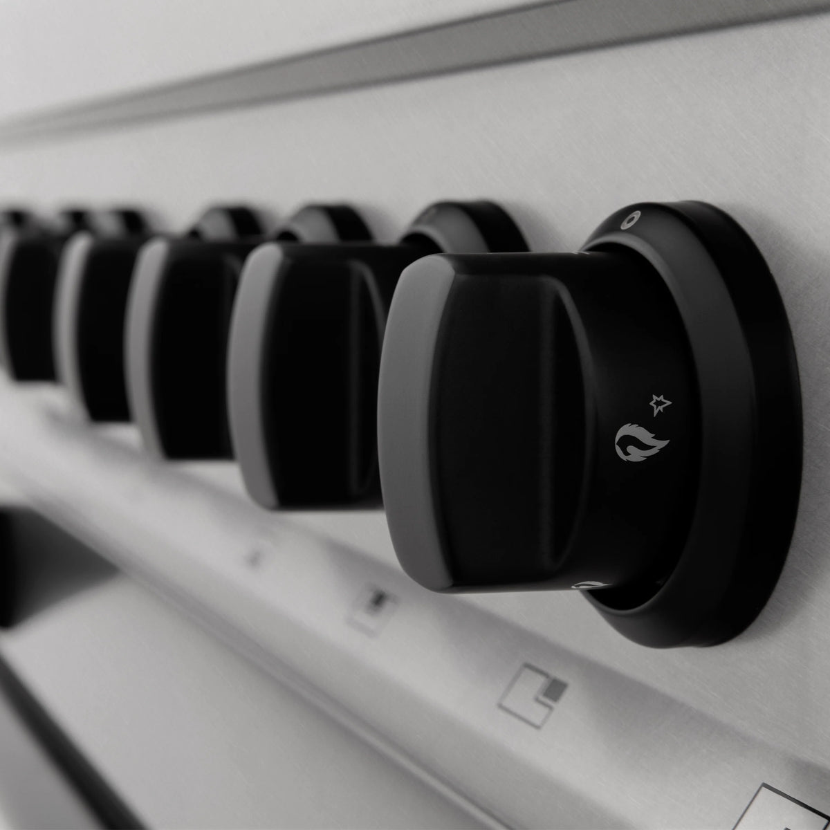 ZLINE - Autograph Edition 30&quot; 4.0 cu. ft. Dual Fuel Range, Gas Stove, Electric Oven in Fingerprint Resistant Stainless Steel with Matte Black Accents