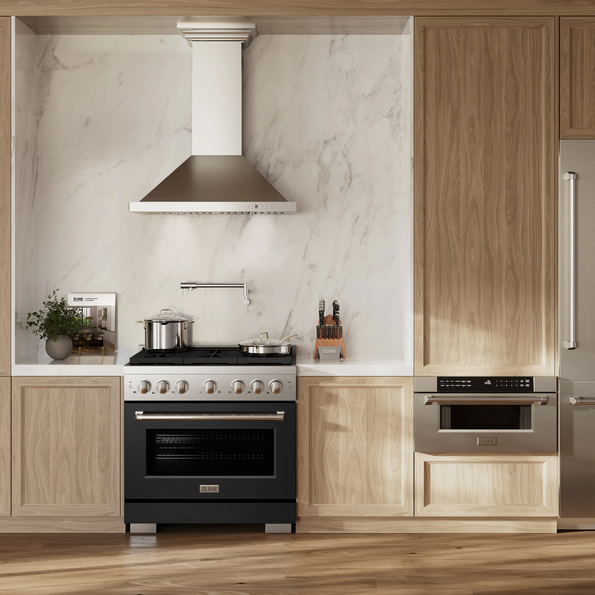 ZLINE - 36 in. 5.2 cu. ft. Paramount Dual Fuel Range with 6 Burner Gas Cooktop and Electric Convection Oven in Stainless Steel with Black Matte Door