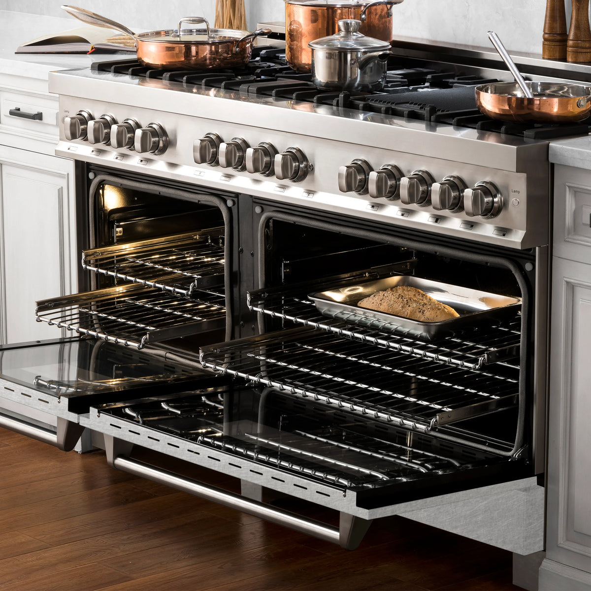ZLINE - 60&quot; 7.4 cu. ft. Dual Fuel Range with Gas Stove and Electric Oven in Fingerprint Resistant Stainless Steel