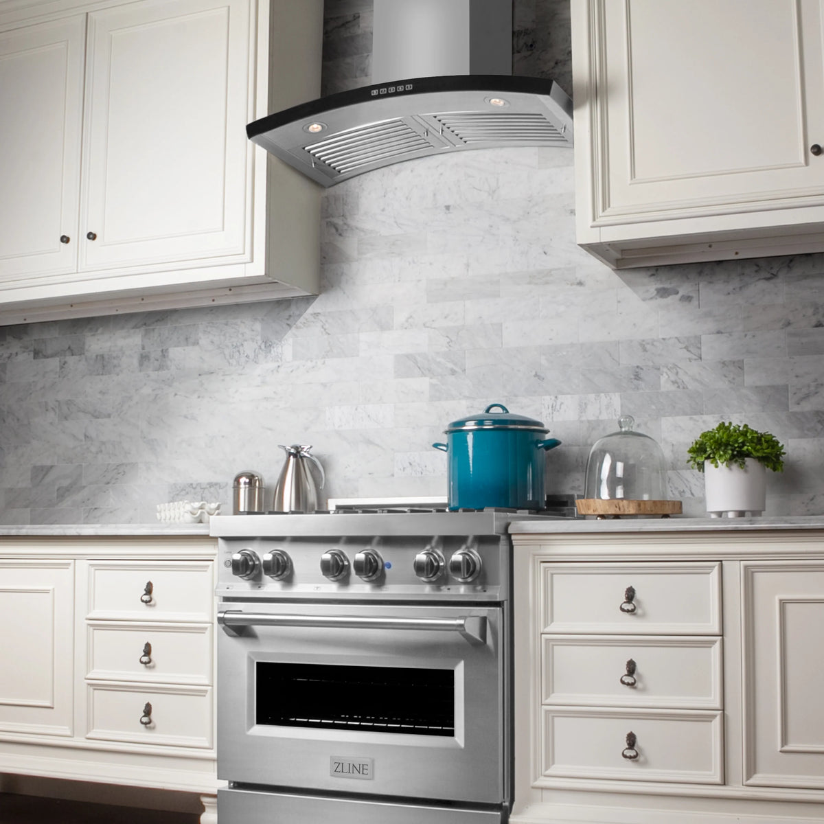 ZLINE - 30&quot; Convertible Vent Wall Mount Range Hood in Stainless Steel (KN6-30)