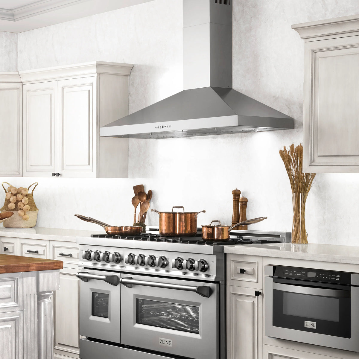 ZLINE - 42&quot; Convertible Vent Wall Mount Range Hood in Stainless Steel (KL3-42)