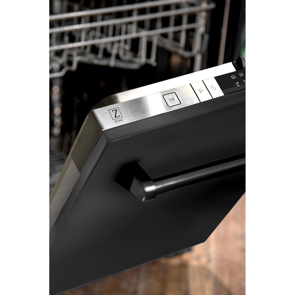 ZLINE 24 in. Black Stainless Top Control Dishwasher with Stainless Steel Tub and Traditional Style Handle, 52dBa