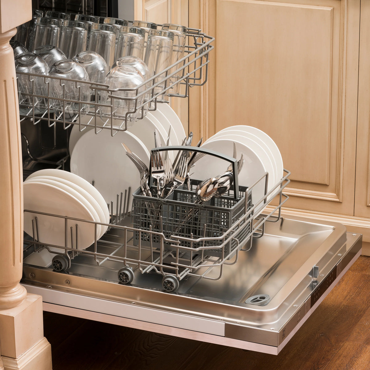 ZLINE 24 in. Unfinished Top Control Dishwasher with Stainless Steel Tub and Traditional Style Handle, 52dBa