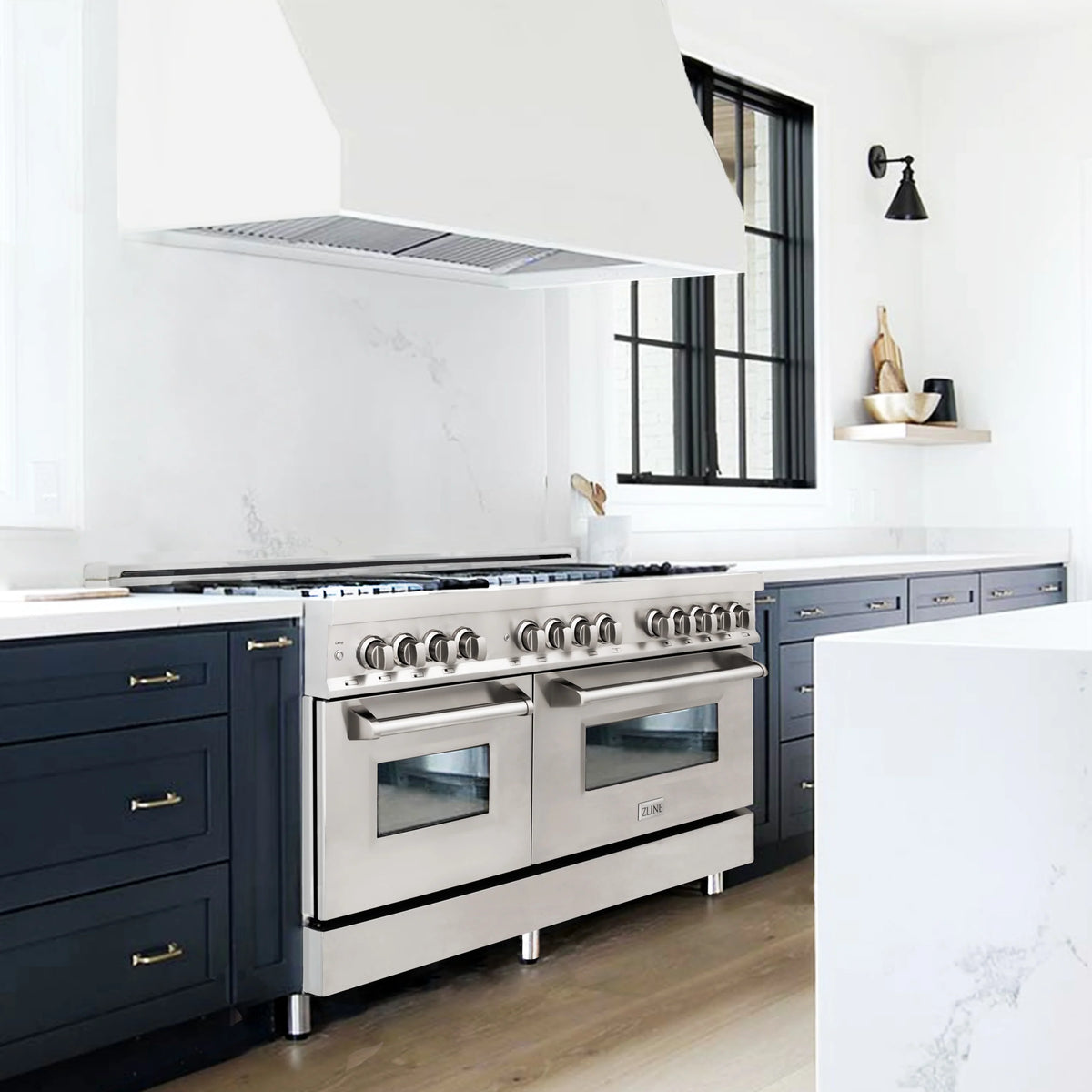 ZLINE - 60&quot; 7.4 cu. ft. Dual Fuel Range with Gas Stove and Electric Oven in Stainless Steel (RA60)