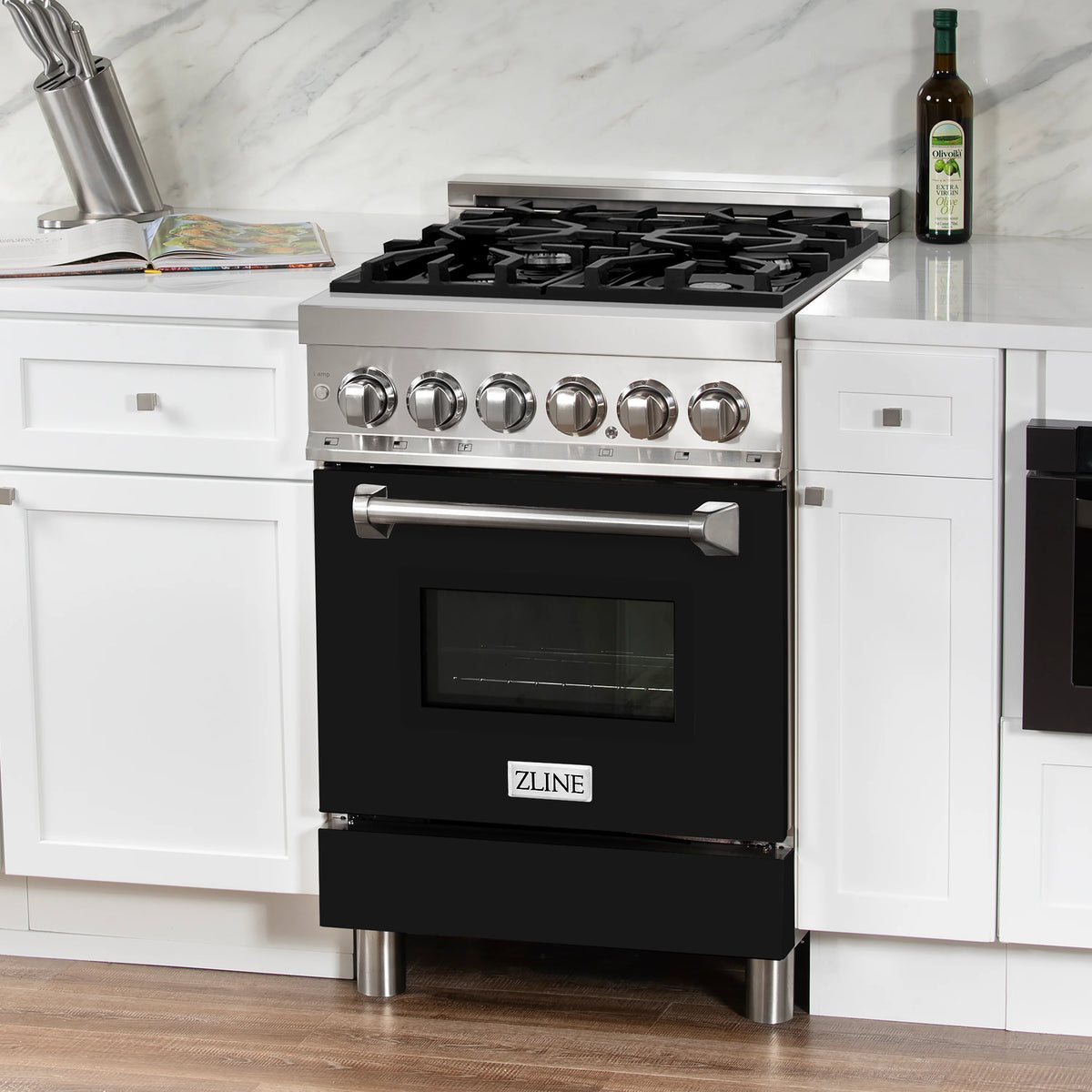 ZLINE - 24&quot; 2.8 cu. ft. Dual Fuel Range with Gas Stove and Electric Oven in Stainless Steel and Black Matte Door (RA-BLM-24)
