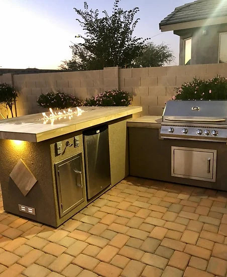 KoKoMo - Baja/Fire L-Shaped BBQ Island with Fire-pit, 4 Burner BBQ, Outdoor Refrigerator